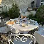 Le Relais Du Bord De Seine 3* Port-Mort