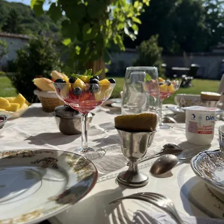 Le Relais Du Bord De Seine Port-Mort