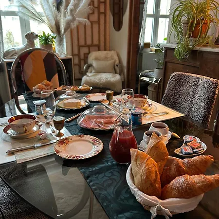 Le Relais Du Bord De Seine Port-Mort