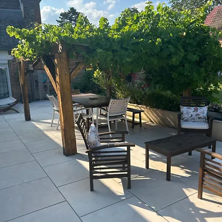 Le Relais Du Bord De Seine 3* Port-Mort